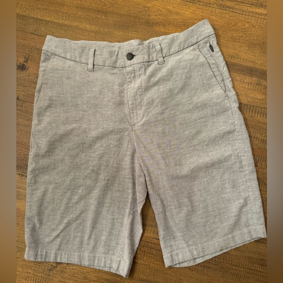 Lululemon Men’s Commission Short Relaxed Qwick Oxford 11" inseam Black/White 32 - Picture 5 of 13